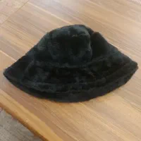 کلاه دخترانه|لباس|سبلان, |دیوار