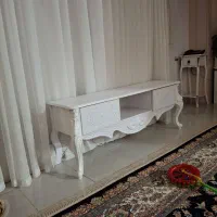 تعدادی وسیله منزل|میز تلویزیون|روانسر, |دیوار