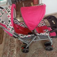 کالسکه دوقلو