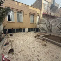 ویلایی-جنوبی-200-متر-دو-طبقه