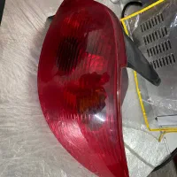 چراغ عقب ۲۰۶