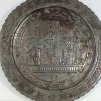 سینی  قلم ززنی  مسی  طرح هخامنشی  قدیمی|کلکسیون اشیاء عتیقه|تهران, شهرک استقلال|دیوار