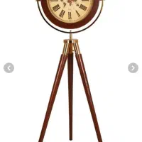 ساعت پایه دار