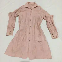 تعدادی لباس نو