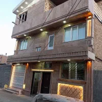 ساختمان سه طبق