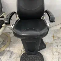 ۳ عدد صندلی  ویک سرشور خارجی جک هیدرولیکی