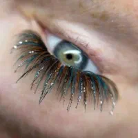 خدمات و آموزش کاشت مژه هیدن|خدمات آرایشگری و زیبایی|رشت, منظریه|دیوار