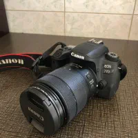 دوربین عکاسی canon 77D