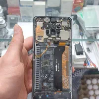 poco x3 ال سی دی و باتری