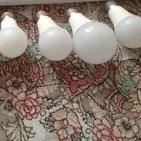 لامپ کم مصرف