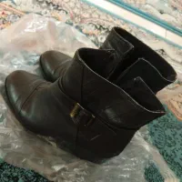دو جفت بوت زنانه چرم اصل