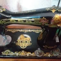 فروش چرخ خیاطی مدل ۵۵۵ قدیمی برقی شده