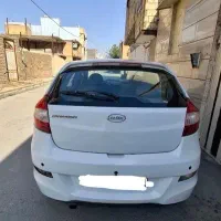 ام وی ام ۳۱۵ هاچبک