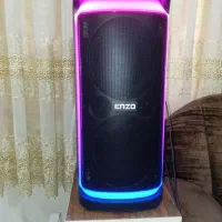 باند ENZO با میکروفون و آداپتور
