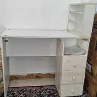 میز ناخن کاری