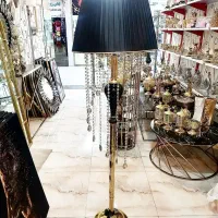 آباژور ایستاده کنارسالنی (تخت جمشید)|چراغ خواب و آباژور|اهواز, حصیرآباد|دیوار