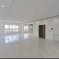 آپارتمان ۱۷۰ متری