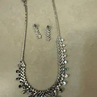 گردنبند و گوشواره زنانه|بدلیجات|تهران, ونک|دیوار