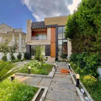 ویلاتریبلکس ۳۱۵m*با روفگاردن بینظیر*رو به جنگل