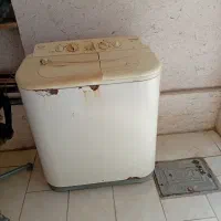 ماشین لباسشویی دوقلو‌سالم خوب ۵ کیلو‌یی