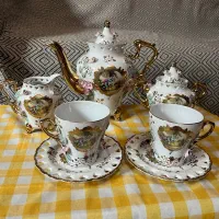 سرویس چای خوری ۶ نفره چینی گل برجسته کادویی دکوری