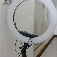 رینگ لایت کاملا نو و سالم