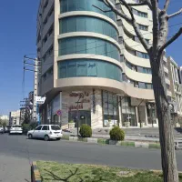 استخدام اپراتور  لیزر خانم ماهی 14میلیون بیمه دارد