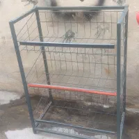 مقداری قفسه ووسیله ومیزو سبد فلزی|کتابخانه، شلف، قفسههای دیواری|بندر ماهشهر, |دیوار