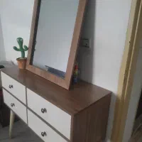 میزآرایش درحدنو|تخت و سرویس خواب|رشت, گیل|دیوار