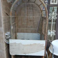 قفس چوبی بزرگ