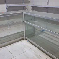 ویترین فلزی به همراه شیشه|فروشگاه و مغازه|شاهینشهر, فردوسی|دیوار