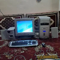 کامپیوتر pc قدیمی با مودم و DVD Writer همه سالم