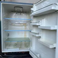 یخچال و ماشین لباسشویی suny هر دو نیازمند به تعمیر|یخچال و فریزر|ماکو, |دیوار
