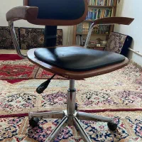 صندلی چرخ دار‌جک دار