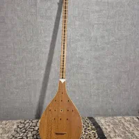 سه تار کاسه بزرگ الگوی کمالیان ساخته استاد سکوتی