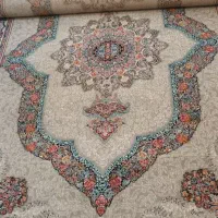 فرش کرم‌ طوسی جفت ۱۲متری بسیارکمکاردرحدنو|فرش|علی‌آباد کتول, |دیوار
