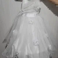 لباسهای تو ردخترانه