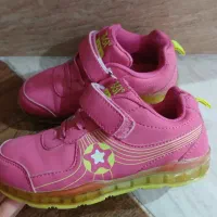 کتونی خارجی سایز ۲۸|کفش و لباس بچه|خرم‌آباد, |دیوار