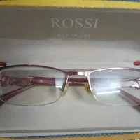 عینک با شیشه و قاب