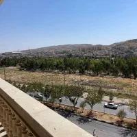 آپارتمان دو خوابه و سه خواب بر بلوار طلاییه