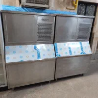 یخساز صنعتی 250 کیلویی برند گاز سو مشابه صفر|کافی‌شاپ و رستوران|تهران, سعادت‌آباد|دیوار