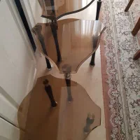 میز شیشه ای