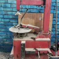 پمپ باد ۲۵۰ لیتری و دستگاه لاستیک درآر