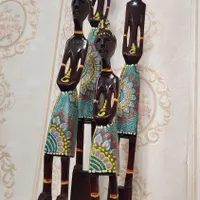 مجسمه چوبی