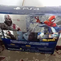 ps4 پرو در حد کم استفاده شده