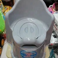 صندلی قصری یا توالت بچه|اسباب و اثاث بچه|مشهد, مصلی (کارمندان اول)|دیوار