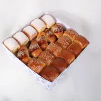 شیرینی عمده دانمارکی وکیک فنجانی و دیگر شیرینی ها|خوردنی و آشامیدنی|شیراز, پودنک|دیوار