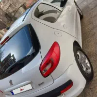 ۲۰۷ سقف شیشه ای ۱۴۰۲|خودرو سواری و وانت|کرج, کرج نو|دیوار