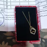 زنجیر و پلاک طلا