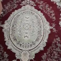 فرش به فروش می‌رسد